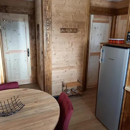 Eco-logis Des Cabris *