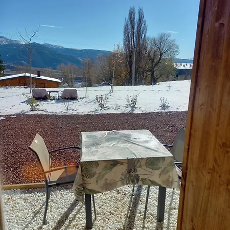 Eco-logis Des Cabris *